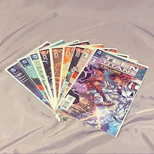 🔥DC Comics The New 52! TEEN TITANS Comic Books Bundle w/Sleeves & Backboards🔥